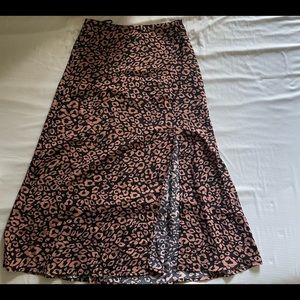 All over print split thigh skirt